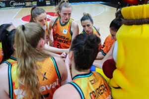 Como una piña hasta el final/Iván Terrón